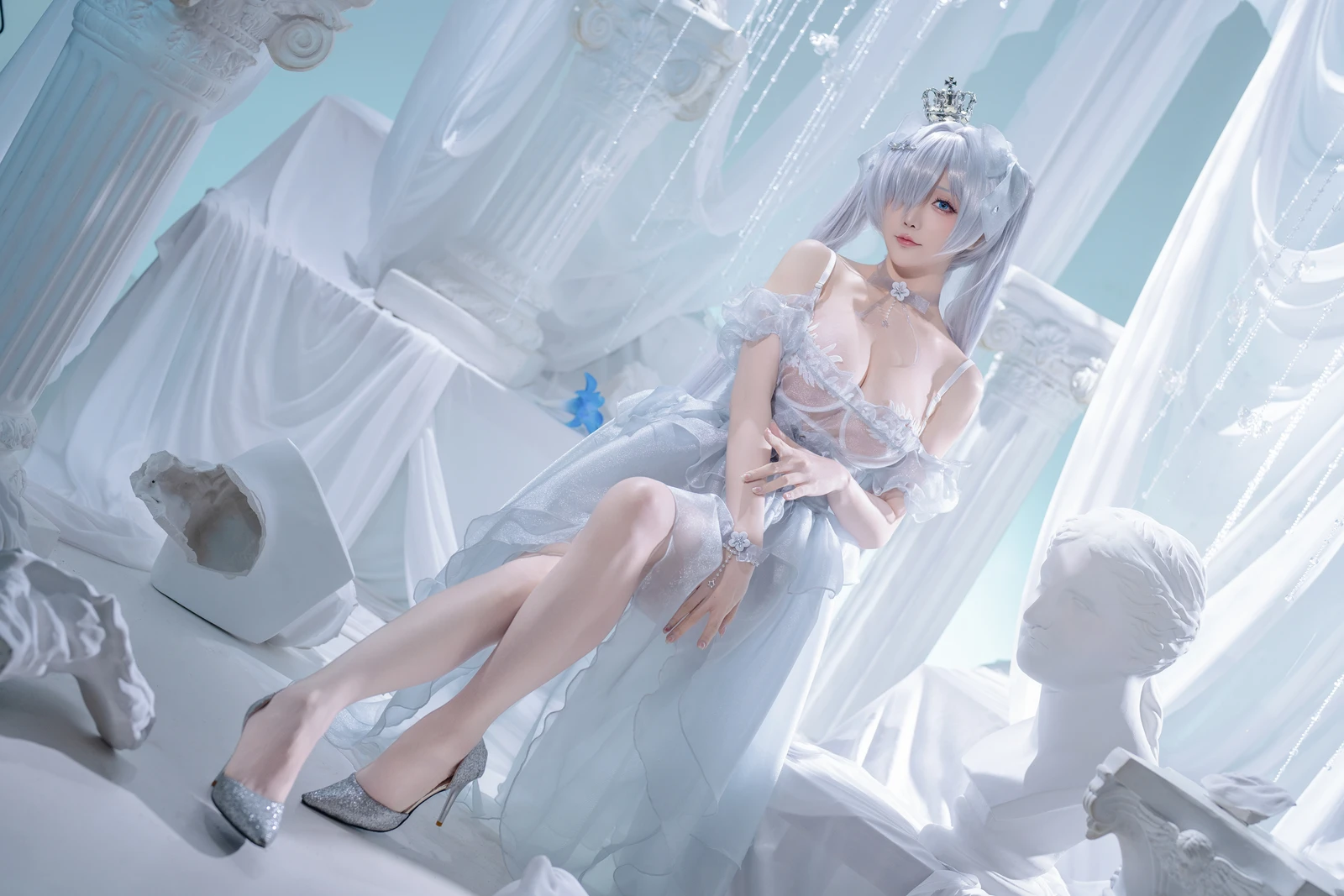 Coser小姐姐星之迟迟---NIKKE-灰姑娘-[37P-169MB]-2.webp
